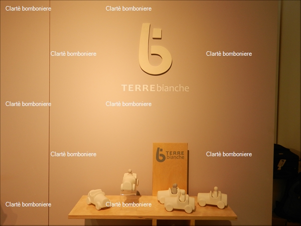 Ritorna alla ricerca per: Terre bianche